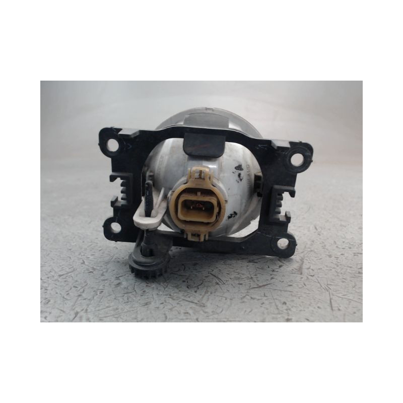 PHARE ANTIBROUILLARD AVANT GAUCHE PEUGEOT 208