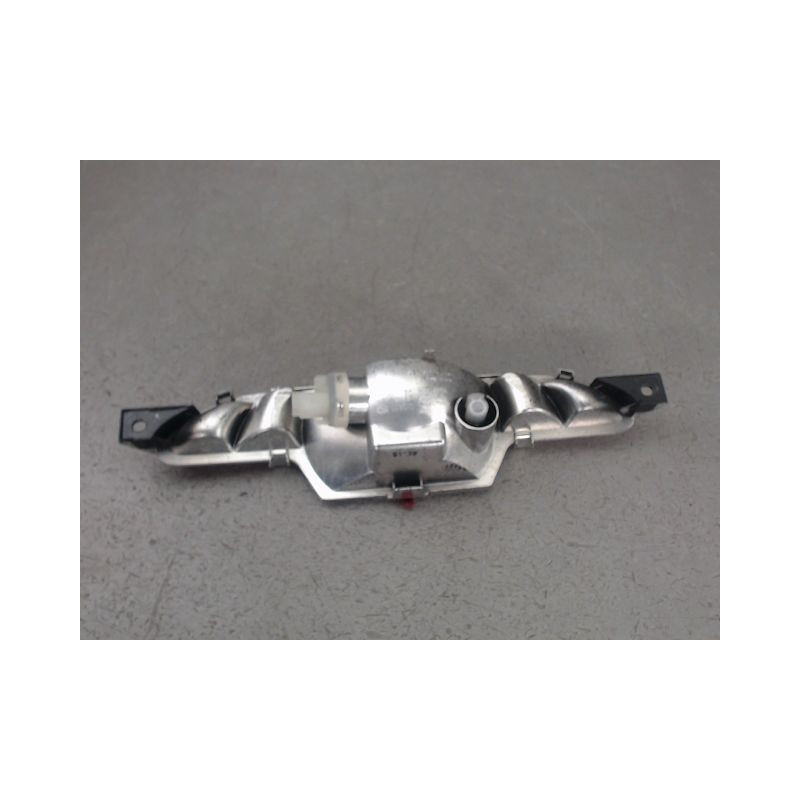FEU BROUILLARD CENTRAL ARRIERE PEUGEOT 208