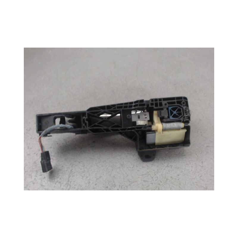 POIGNEE EXTERIEURE PORTE AVANT DROIT RENAULT MEGANE