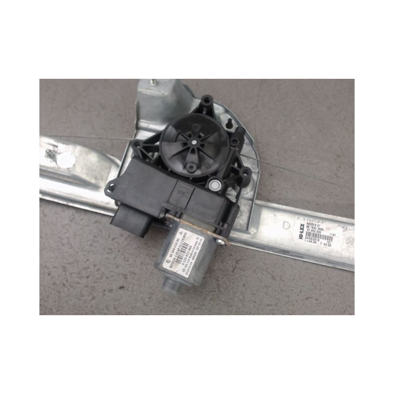 MECANISME LEVE-GLACE AVANT DROIT PEUGEOT 208