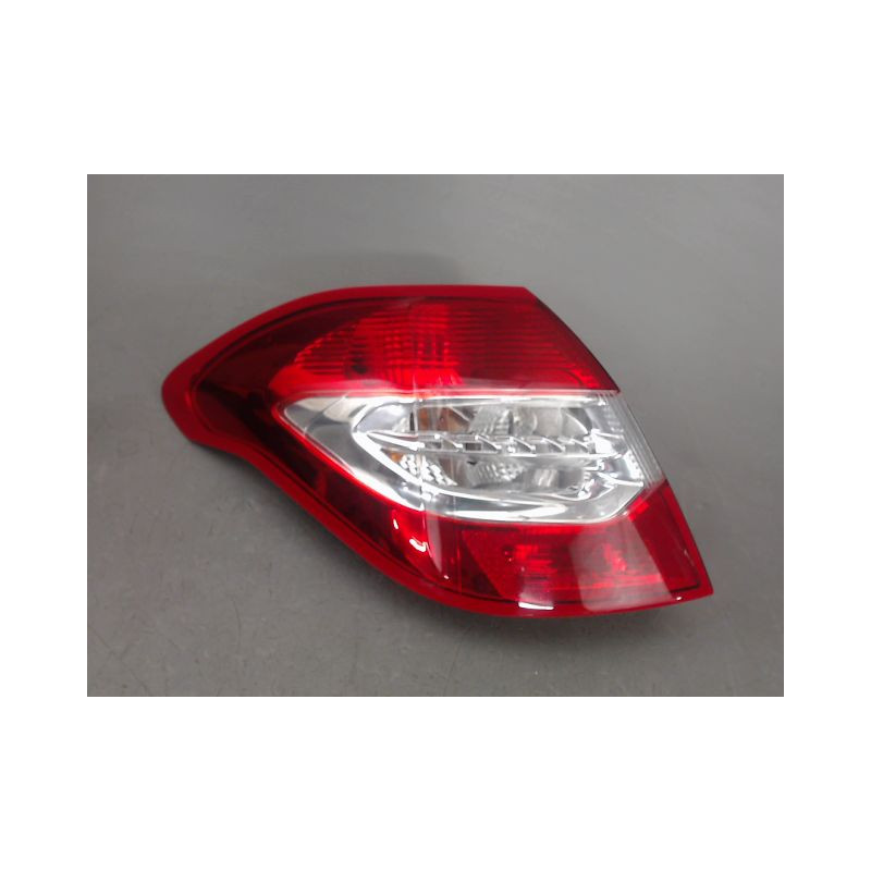 FEU ARRIERE GAUCHE  CITROEN C4