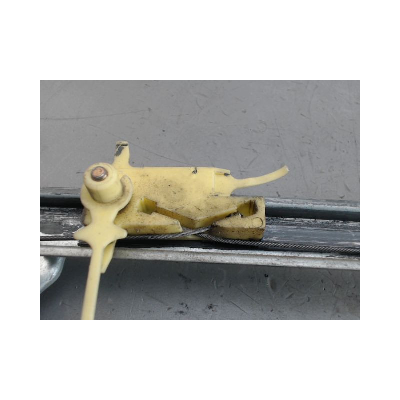 MECANISME LEVE-GLACE AVANT GAUCHE OPEL VIVARO
