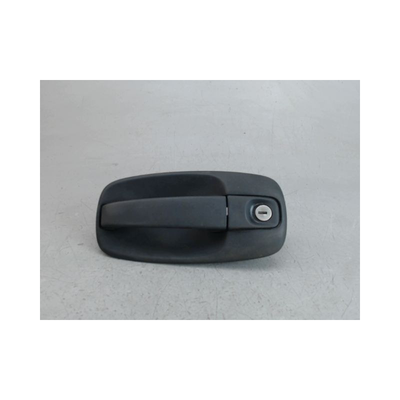 POIGNEE EXTERIEURE PORTE AVANT GAUCHE OPEL VIVARO