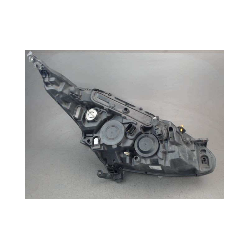PHARE GAUCHE PEUGEOT 208