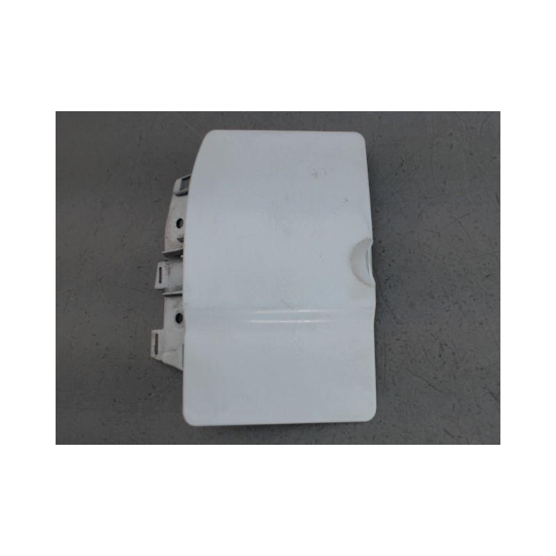 VOLET DE TRAPPE CARBURANT RENAULT TRAFIC
