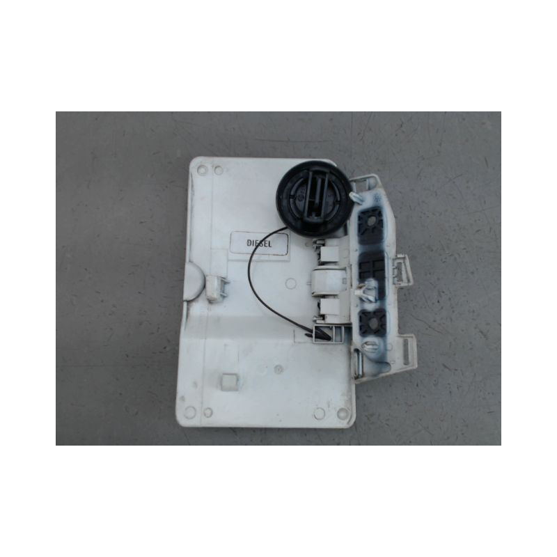 VOLET DE TRAPPE CARBURANT RENAULT TRAFIC
