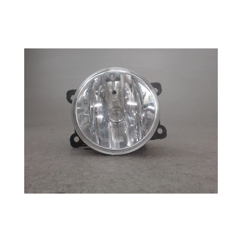 PHARE ANTIBROUILLARD AVANT GAUCHE PEUGEOT 208