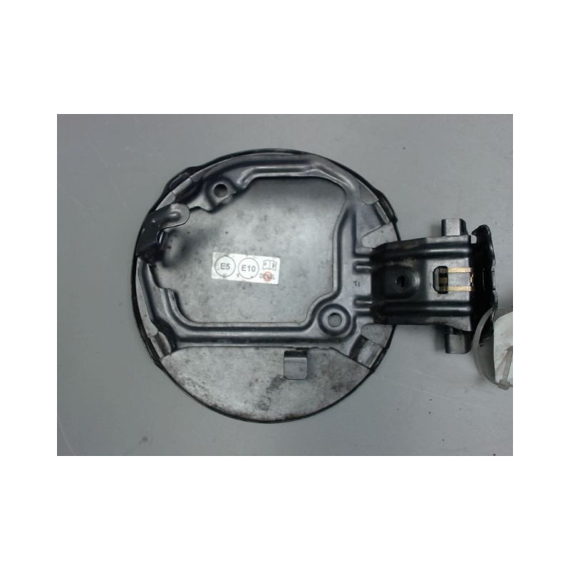 VOLET DE TRAPPE CARBURANT TOYOTA YARIS