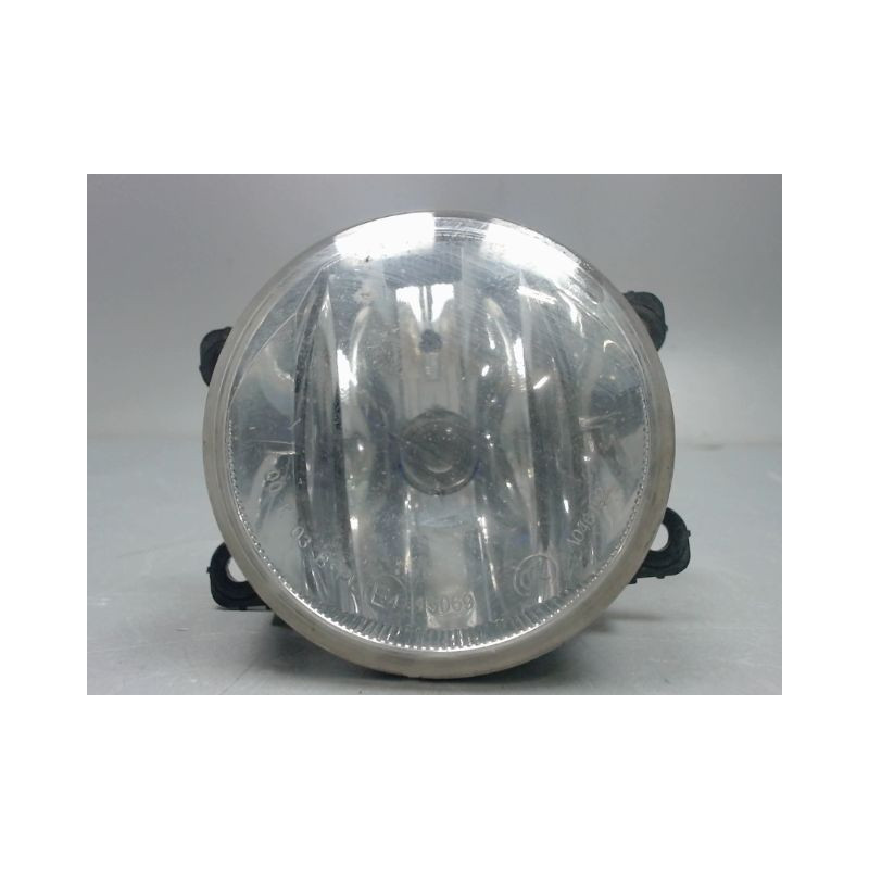 PHARE ANTIBROUILLARD AVANT GAUCHE PEUGEOT 2008 PHASE 1 DIESEL