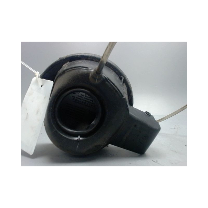 VOLET DE TRAPPE CARBURANT VOLKSWAGEN POLO 5 PHASE 1 1.2I - 12V