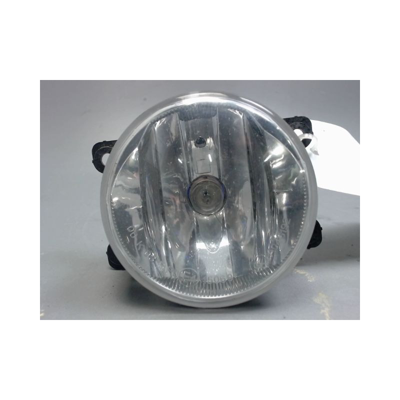 PHARE ANTIBROUILLARD AVANT GAUCHE PEUGEOT 208 PHASE 2 ESSENCE