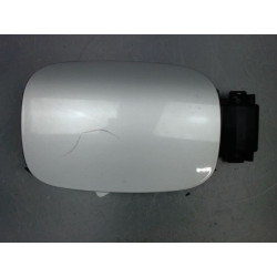 VOLET DE TRAPPE CARBURANT