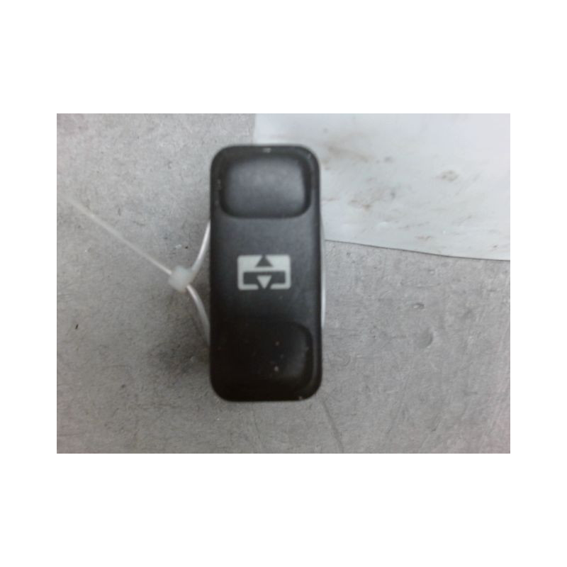 BOUTON COMMANDE TOIT OUVRANT PEUGEOT 206 3P