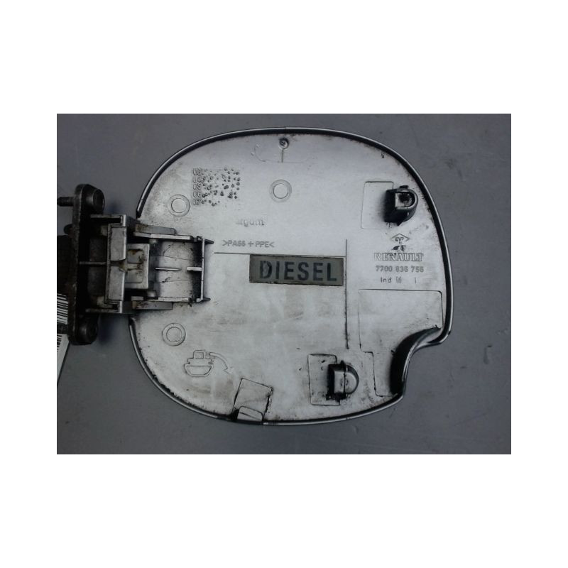 VOLET DE TRAPPE CARBURANT RENAULT CLIO II CAMPUS 06-
