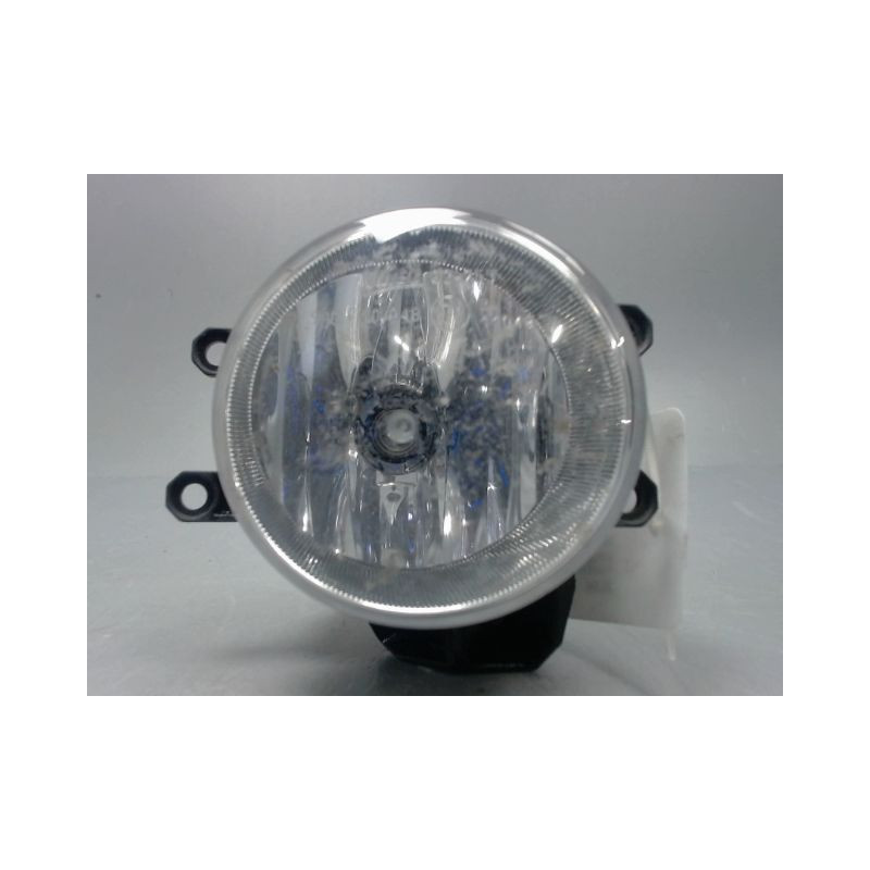 PHARE ANTIBROUILLARD AVANT GAUCHE TOYOTA AURIS