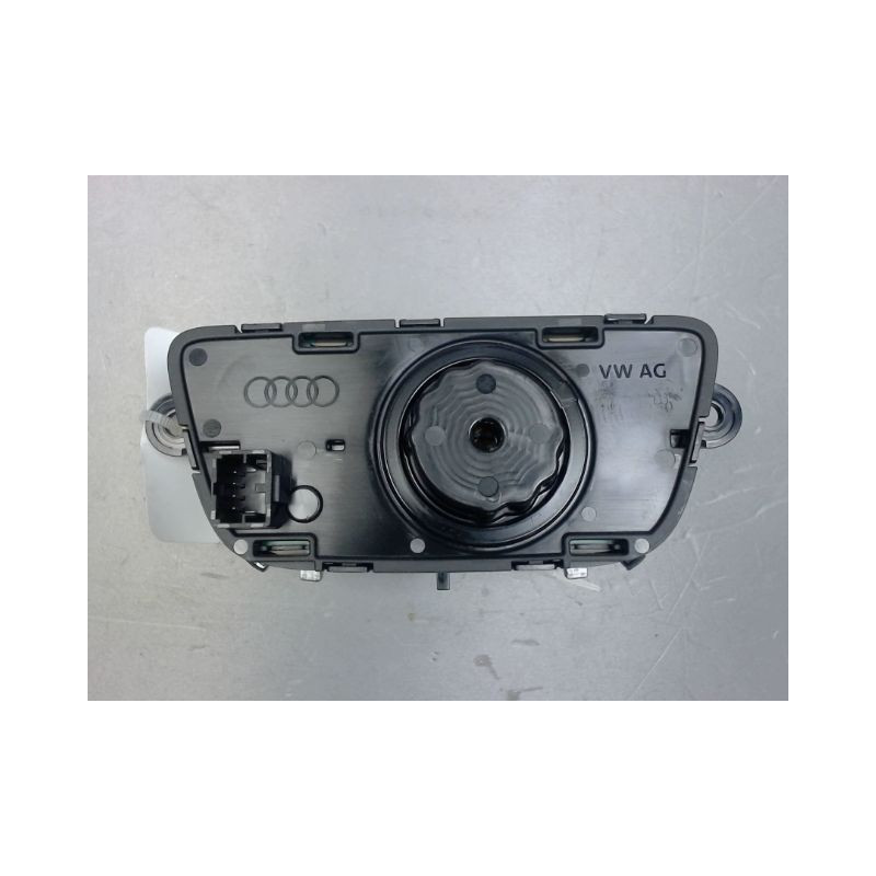 COMMANDE ECLAIRAGE AUDI A5