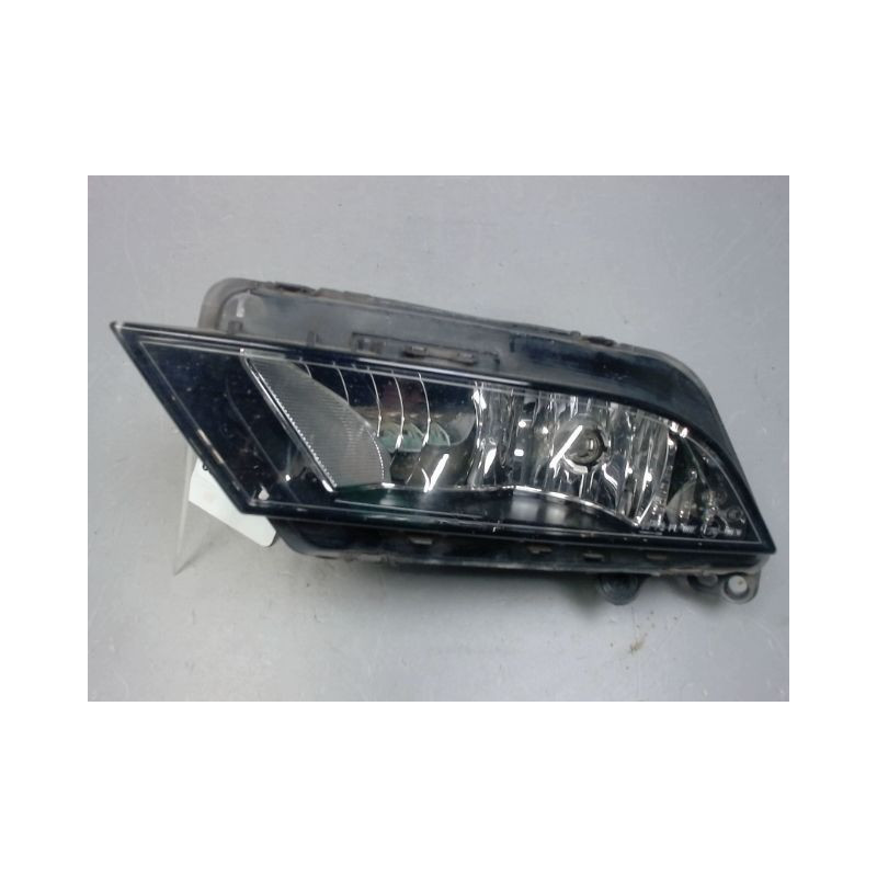 PHARE ANTIBROUILLARD AVANT GAUCHE SEAT IBIZA
