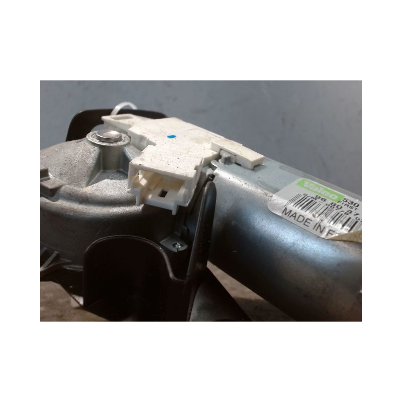 MOTEUR ESSUIE-GLACE ARRIERE PEUGEOT 3008