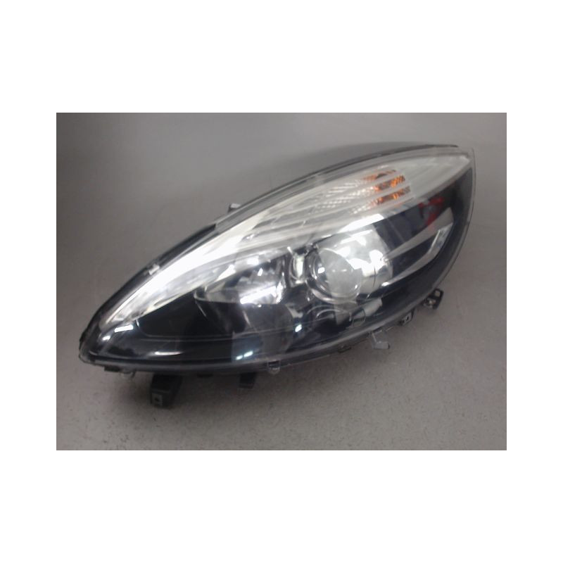 PHARE GAUCHE RENAULT MEGANE