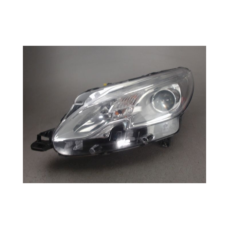 PHARE GAUCHE PEUGEOT 2008