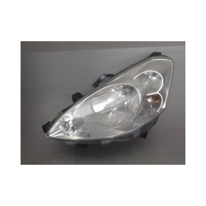 PHARE GAUCHE PEUGEOT PARTNER