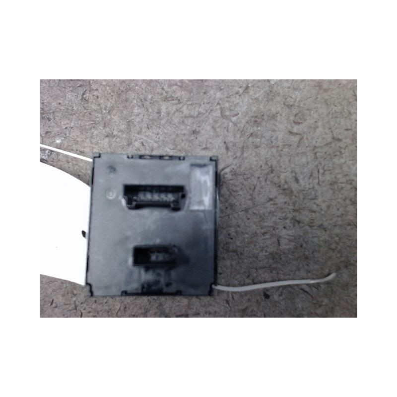 BOUTON DE WARNING B.M.W. SERIE 3