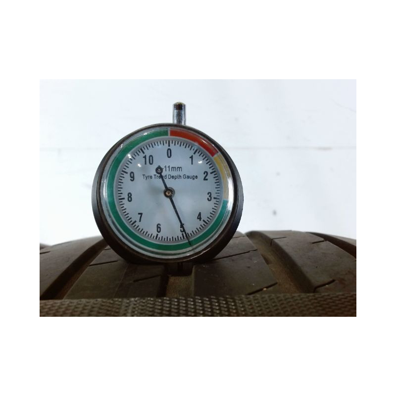 Paire de pneus GOOD YEAR EFFICIENT GRIP PERFORMANCE 2 205 50 17 89 V