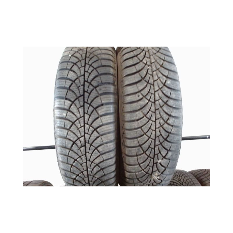 Paire de pneus GOOD YEAR ULTRAGRIP 9 + 185 65 15 88 T