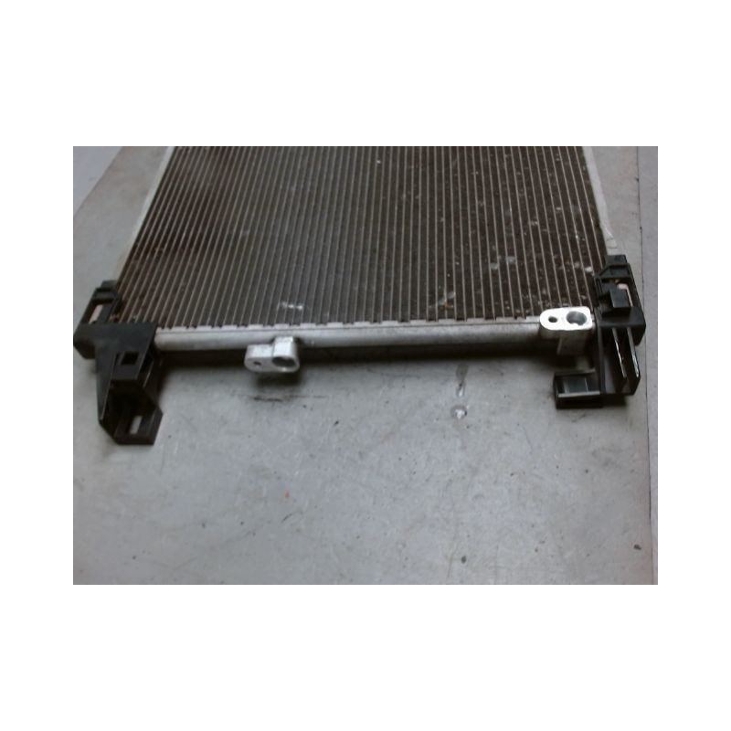 CONDENSEUR CLIMATISATION TOYOTA YARIS