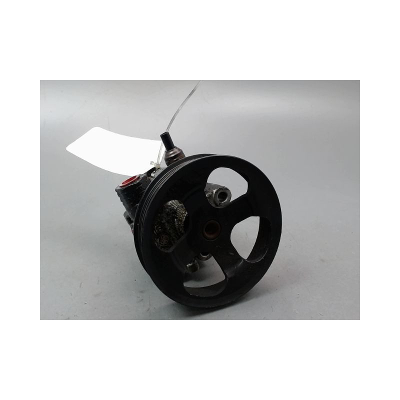 POMPE DIRECTION ASSISTEE TOYOTA AVENSIS 2000-2003