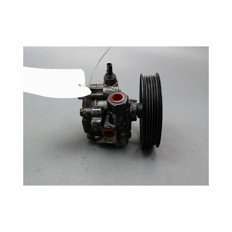 POMPE DIRECTION ASSISTEE TOYOTA AVENSIS 2000-2003