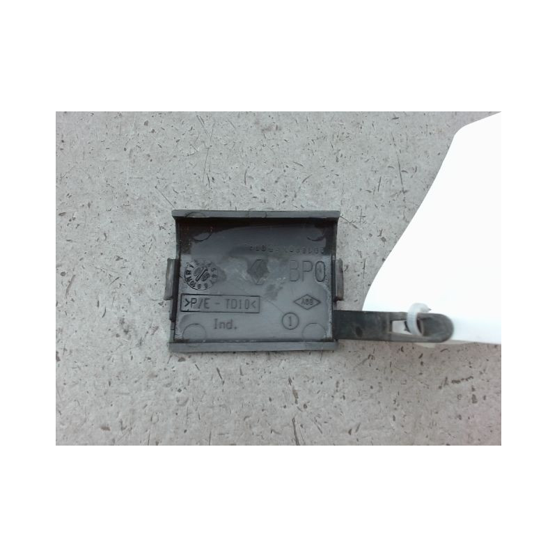 OBTURATEUR COUVRE CROCHET DE BOUCLIER AV RENAULT CLIO III Phase 1 2005-2009