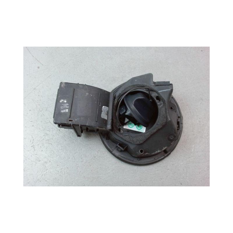 VOLET DE TRAPPE CARBURANT RENAULT CLIO IV