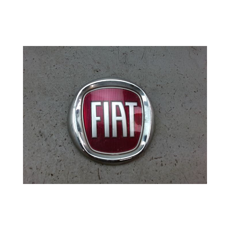 SIGLE CALANDRE FIAT 500 II Phase 1 2007-...