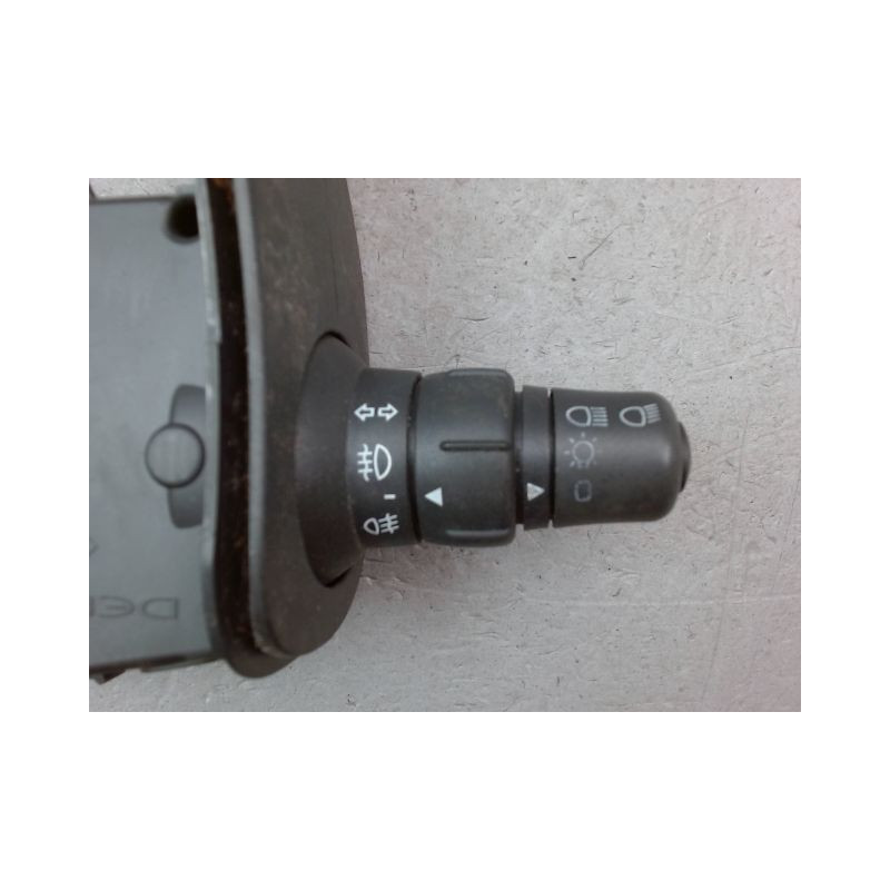 COMMANDE ECLAIRAGE RENAULT CLIO III Phase 2 2009-2014