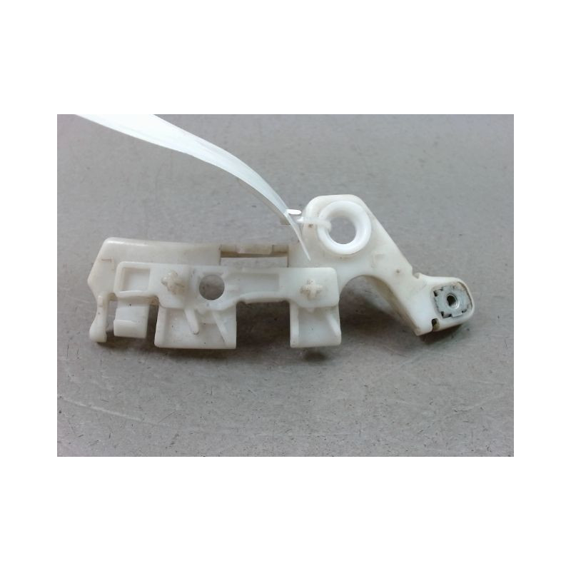 SUPPORT PARE-CHOC AVG RENAULT MEGANE BREAK III Phase 3 2013-...