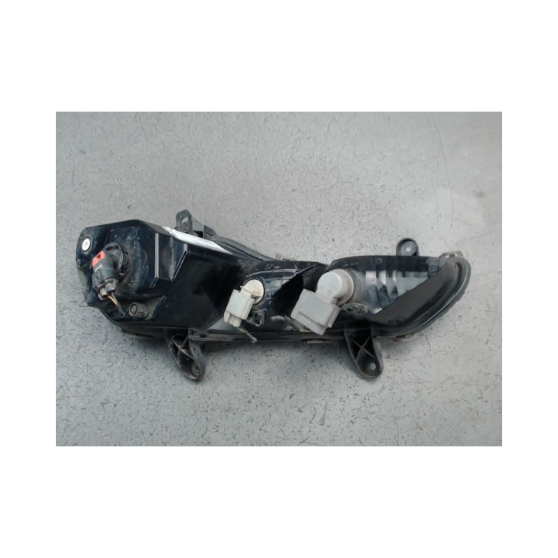 PHARE ANTIBROUILLARD AVANT GAUCHE FORD KUGA