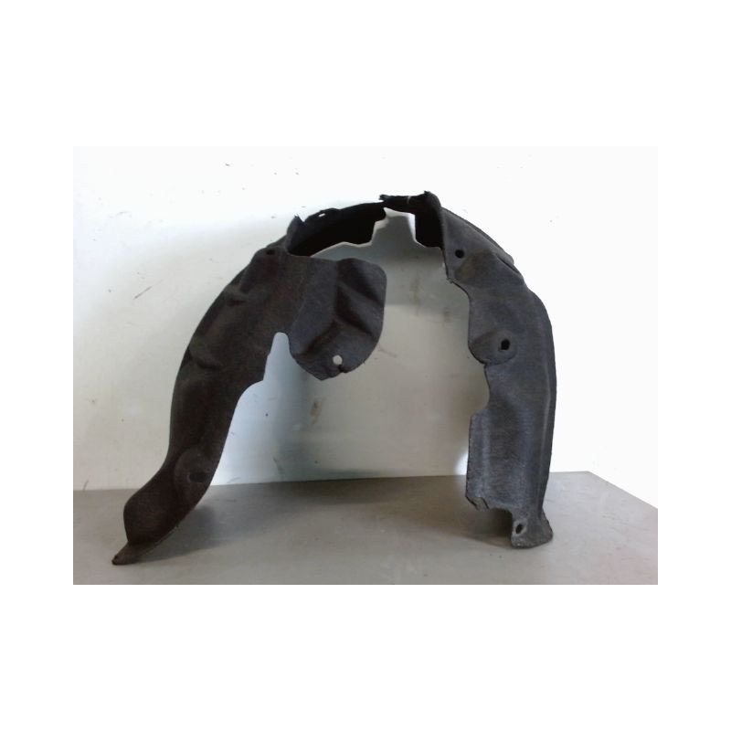 PARE-BOUE AVANT GAUCHE RENAULT MEGANE