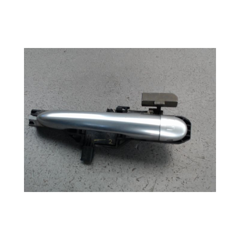 POIGNEE EXTERIEURE PORTE AVANT GAUCHE RENAULT LAGUNA
