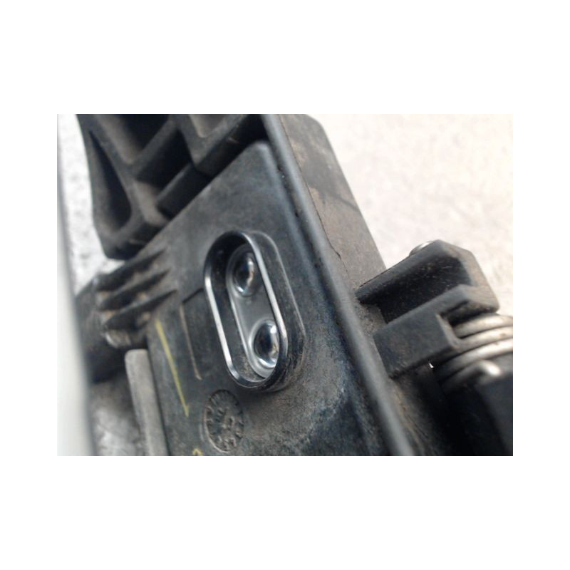 POIGNEE EXTERIEURE PORTE AVANT GAUCHE RENAULT LAGUNA