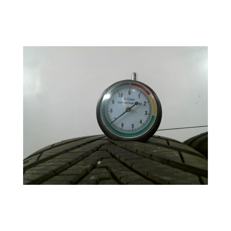 Paire de pneus KUMHO SOLUS 4S HA32 185 60 15 88 H