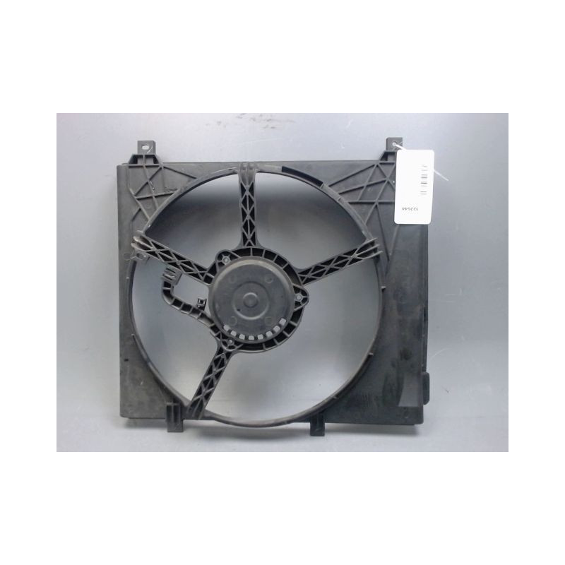 SUPPORT DE VENTILATEUR NISSAN MICRA