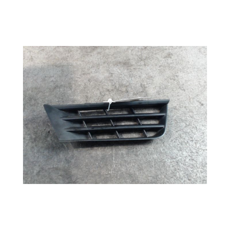 GRILLE CALANDRE DROIT RENAULT LAGUNA II ESTATE 2005-2007