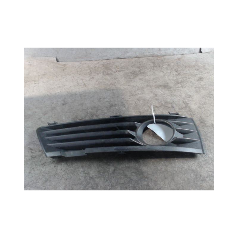 OBTURATEUR PHARE ADDITIONNEL PARE-CHOC AVG OPEL ZAFIRA 2006-