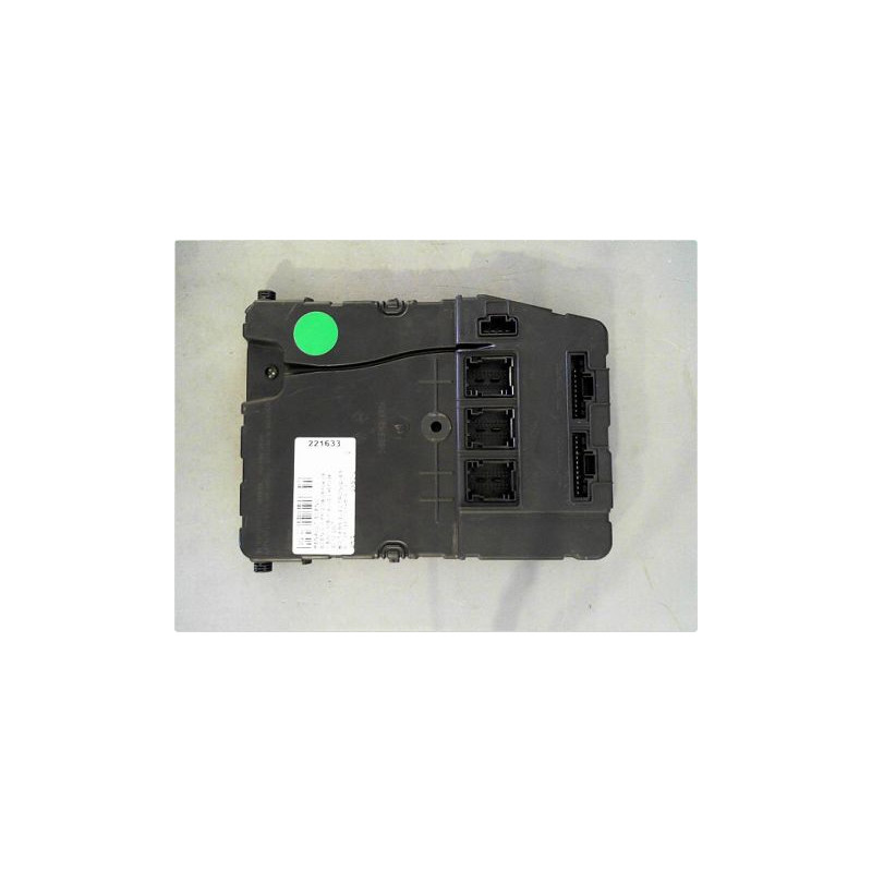BOITIER GESTION HABITACLE RENAULT SCENIC II PH.2 06-09
