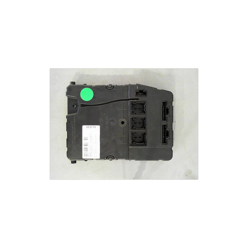 BOITIER GESTION HABITACLE RENAULT GRAND SCENIC II 2004-06