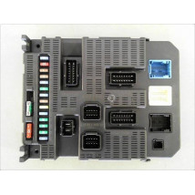 BOITIER GESTION HABITACLE PEUGEOT 308 SW 08-11