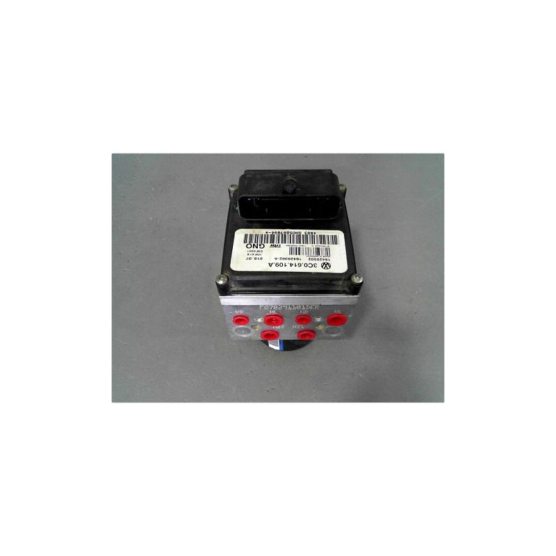 UNITE HYDRAULIQUE ABS VOLKSWAGEN PASSAT SW 05-10
