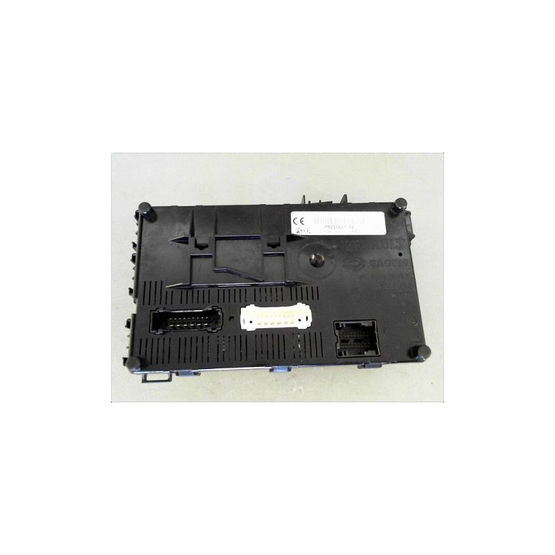 BOITIER GESTION HABITACLE RENAULT CLIO II CAMPUS 06-09