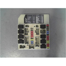 BOITE A FUSIBLES NISSAN NOTE PH2 09-14